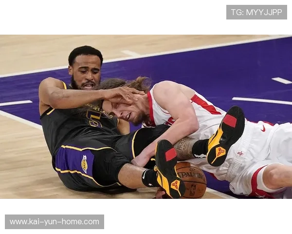 国王惨败鹈鹕苦吞13连败 追平队史最差连败纪录